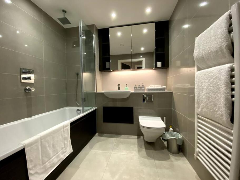 Club White London Bridge One Bedroom Apartment Luaran gambar